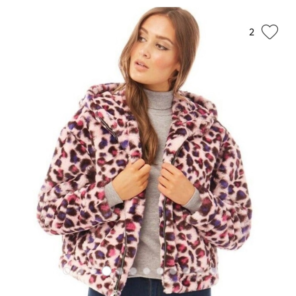 UGG Hoodie Jacket, Size M, New with…